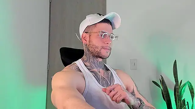  jamesleandros1 online show from February 2, 9:30 am