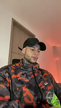  jamesleandros1 online show from June 13, 2:09 am