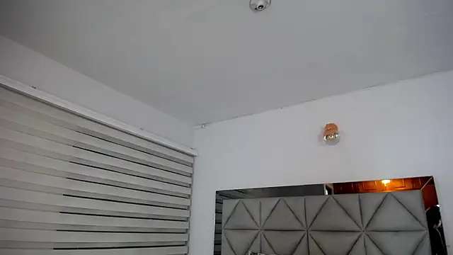 nana levy online show from February 8, 4:03 am