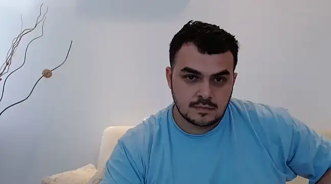 Snapshot of show_boy_97 chatting on March 19, 12:56 pm show boy 97 online show from March 19, 12:56 pm