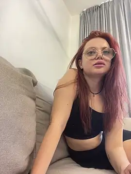 lovebellagrey online show from February 9, 1:26 pm