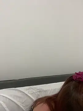 lovebellagrey online show from April 28, 2:44 pm