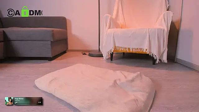 Snapshot of Oh_My_God_ chatting on April 5, 5:54 pm Oh My God online show from April 5, 5:54 pm