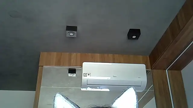 Skinny-Kitten online show from October 5, 3:32 pm