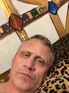 prekumstud online show from December 10, 11:11 am