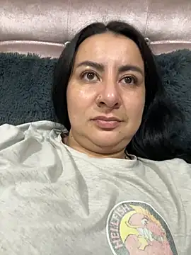 Abril Luv online show from November 25, 1:27 am