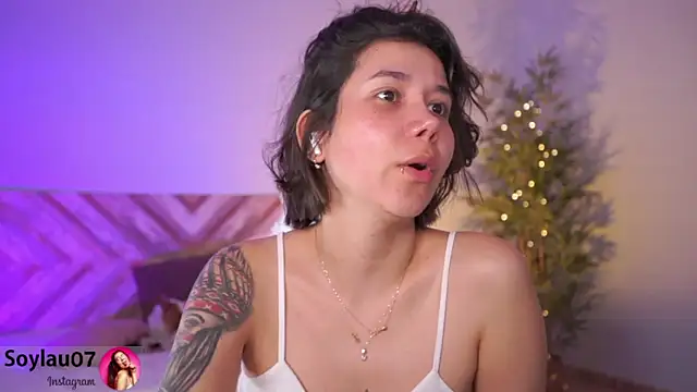 Snapshot of imjess01 chatting on March 4, 3:11 am imjess01 online show from March 4, 3:11 am