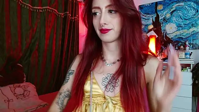 alisseallie online show from November 12, 1:28 am