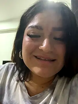 Snapshot of LuceroRm chatting on September 27, 5:56 am LuceroRm online show from September 27, 5:56 am