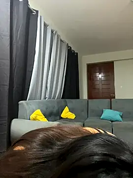 Snapshot of LuceroRm chatting on October 23, 4:12 am LuceroRm online show from October 23, 4:12 am