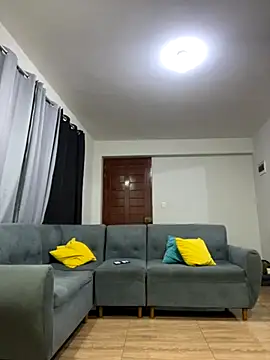 Snapshot of LuceroRm chatting on October 28, 5:44 am LuceroRm online show from October 28, 5:44 am