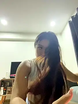 Snapshot of LuceroRm chatting on November 4, 5:17 am LuceroRm online show from November 4, 5:17 am