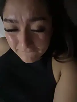 Snapshot of LuceroRm chatting on November 15, 5:27 am LuceroRm online show from November 15, 5:27 am