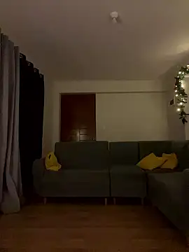 Snapshot of LuceroRm chatting on January 9, 4:15 am LuceroRm online show from January 9, 4:15 am