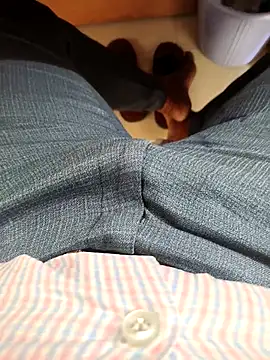 adicma123 online show from March 19, 7:51 am