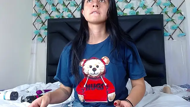 EmmaWilliamss online show from November 19, 7:58 pm