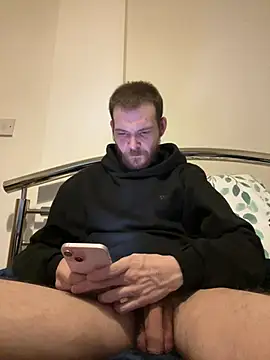 Snapshot of Z1uk chatting on July 16, 5:41 pm Z1uk online show from July 16, 5:41 pm