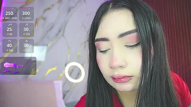 haylie  online show from February 2, 8:24 am