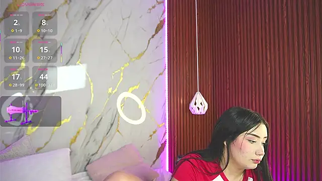 haylie  online show from March 4, 7:30 am