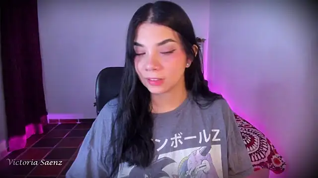 Snapshot of victoriaasaenz_ chatting on April 16, 12:44 am victoriaasaenz online show from April 16, 12:44 am