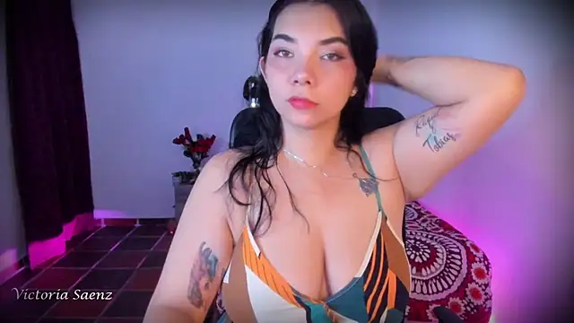 Snapshot of victoriaasaenz_ chatting on April 24, 12:24 am victoriaasaenz online show from April 24, 12:24 am