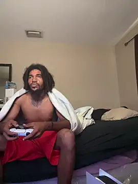 bigdicksih online show from April 16, 5:03 pm