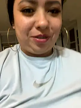 Snapshot of KimyTekashi_ chatting on October 20, 5:52 am KimyTekashi  online show from October 20, 5:52 am