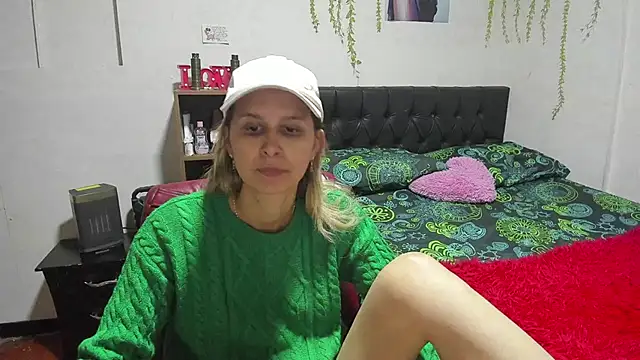 lauren ashlee online show from February 13, 1:40 pm