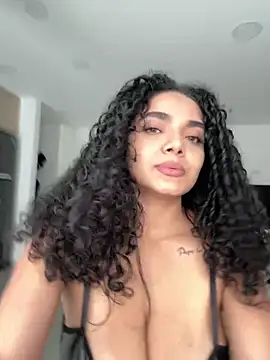 Mariecurl online show from May 17, 6:59 pm