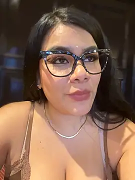 Snapshot of Insane_Issa chatting on January 25, 10:39 pm Insane Issa online show from January 25, 10:39 pm