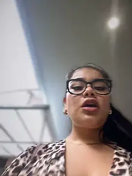 Snapshot of Insane_Issa chatting on February 28, 6:52 pm Insane Issa online show from February 28, 6:52 pm