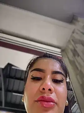 Snapshot of Insane_Issa chatting on March 2, 10:27 pm Insane Issa online show from March 2, 10:27 pm