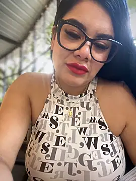 Snapshot of Insane_Issa chatting on March 17, 9:55 pm Insane Issa online show from March 17, 9:55 pm