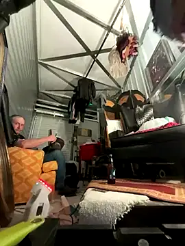 SummerBlueMoon online show from September 24, 5:00 am