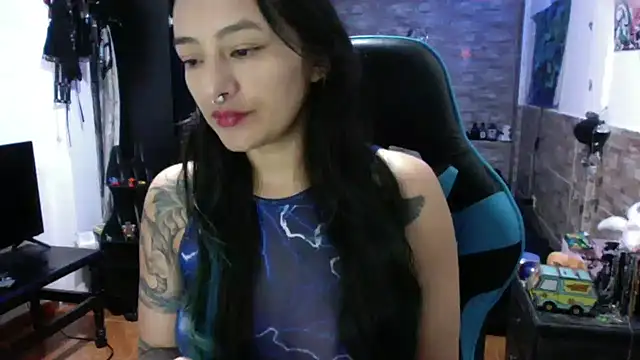 AngelaQueen  online show from October 14, 4:41 pm