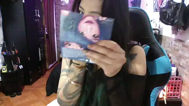 AngelaQueen  online show from January 6, 5:38 pm