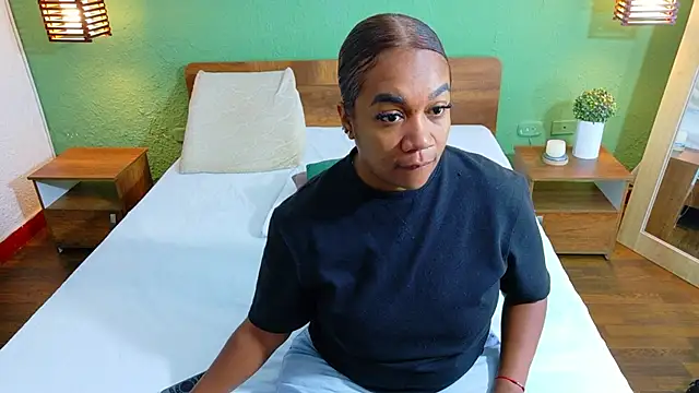 dannaahbrown online show from February 17, 1:53 pm