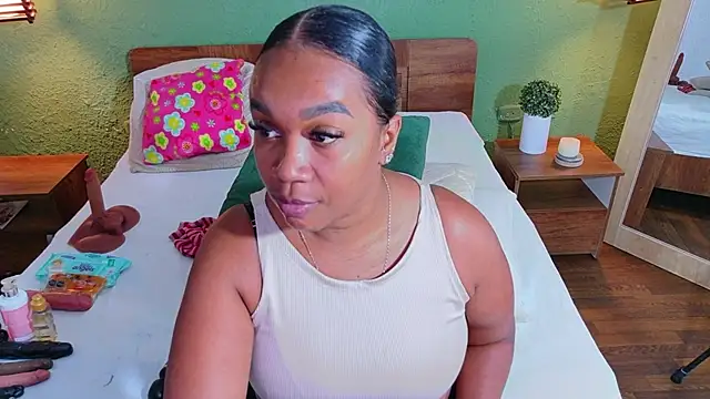 Snapshot of dannaahbrown chatting on June 3, 6:02 pm dannaahbrown online show from June 3, 6:02 pm