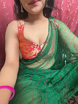 LuscousPussy online show from December 29, 4:19 pm