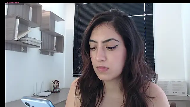 MIYESSI online show from January 31, 6:36 pm