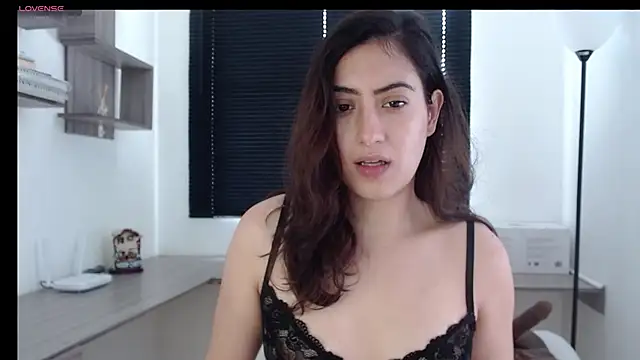 MIYESSI online show from February 10, 4:04 pm