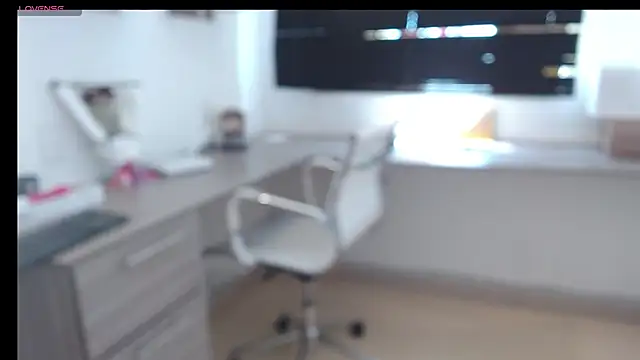 MIYESSI online show from March 4, 6:29 pm