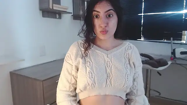 MIYESSI online show from September 19, 3:02 pm