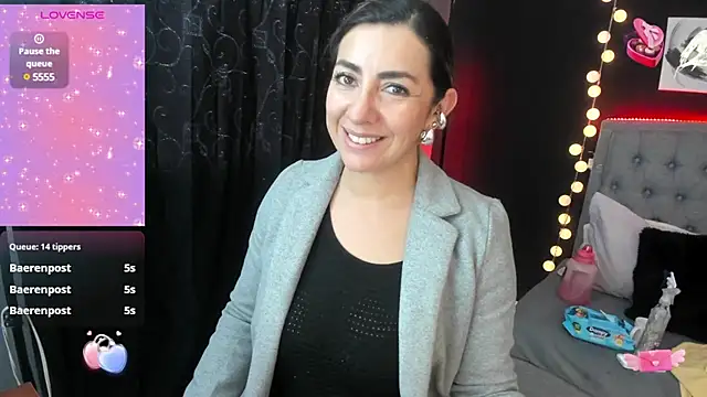 Isabella lt online show from February 14, 8:48 pm