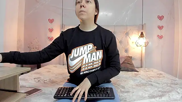 SakuraLee  online show from February 25, 11:42 am