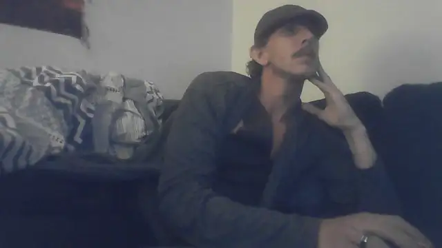 Snapshot of Dukeofmelrose421 chatting on June 22, 2:35 am Dukeofmelrose421 online show from June 22, 2:35 am