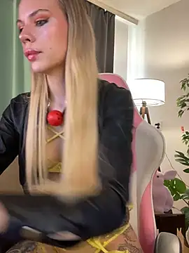 KittyKatyDream online show from April 7, 4:07 pm