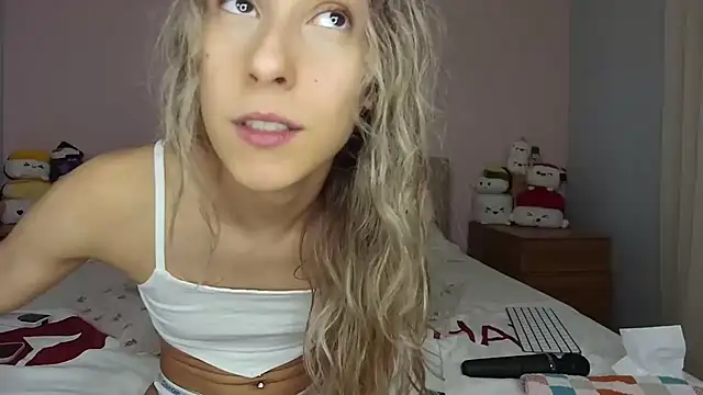 Chiara 2002 online show from July 22, 8:11 pm