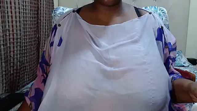 CHOCOLATEDARKBUSTYX online show from December 4, 7:56 pm