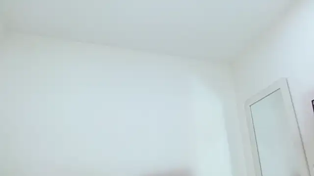 sashacreamy  online show from November 25, 2:44 am